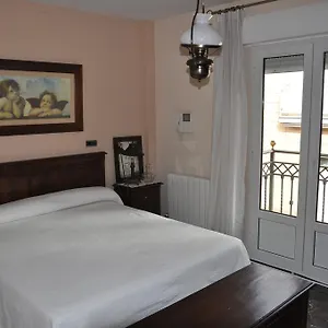 https://casa-del-laurel.es-andalucia.com