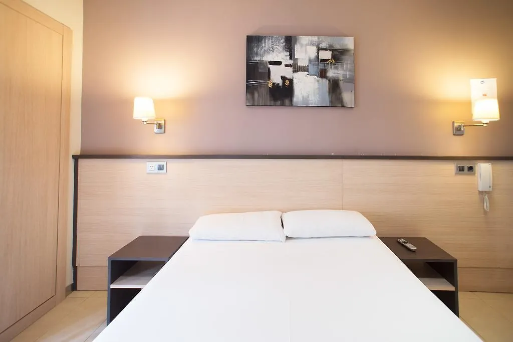 Hostal Las Flores Ramblas برشلونة