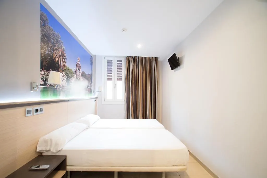 Guest house Hostal Las Flores Ramblas Barcelona