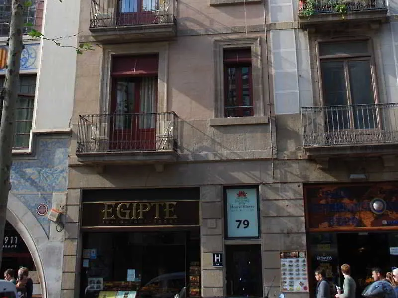 Hostal Las Flores Ramblas Barcelona Guest house